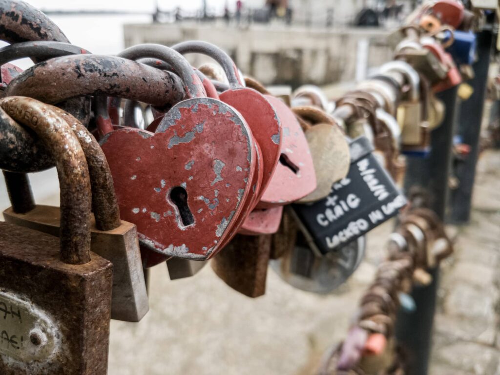 dating in Liverpool romantic locks